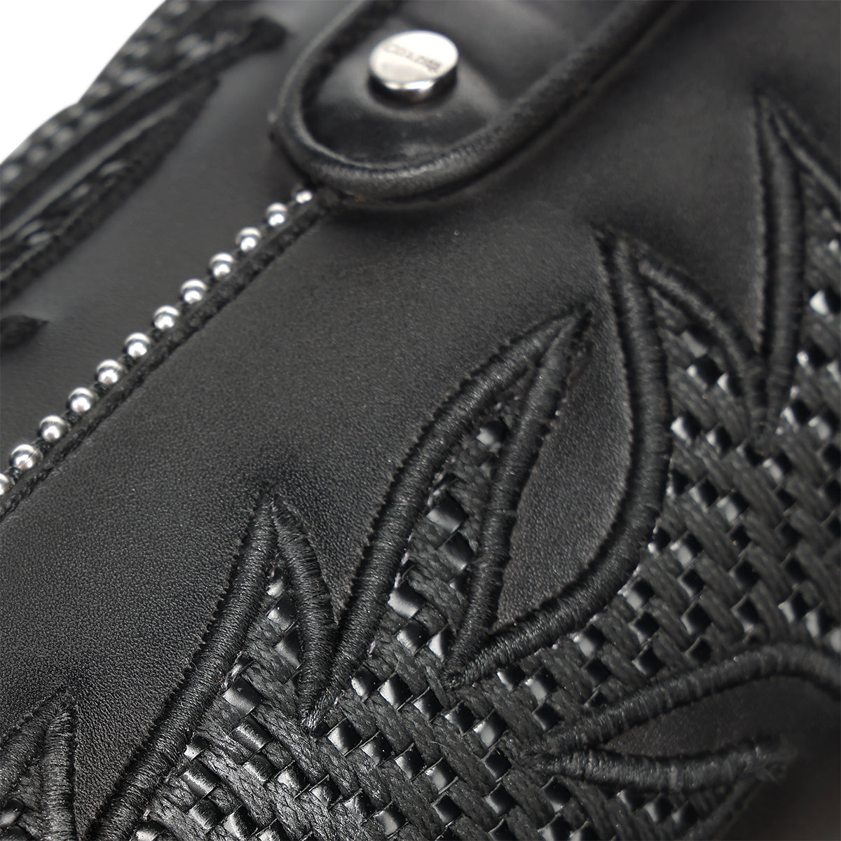 Black Embroidery & Zipper & Woven Studs Point CC337