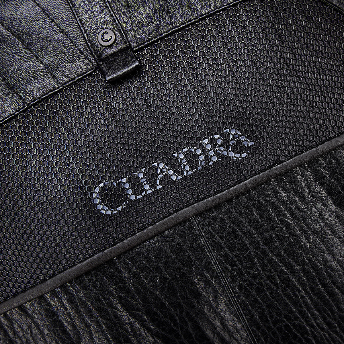Cuadra Black Laser & Zipper Vest JC337