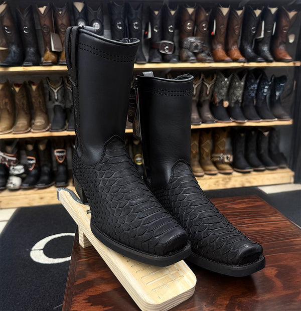 Cuadra Black Python Laser & Zipper Narrow Square Toe CC396